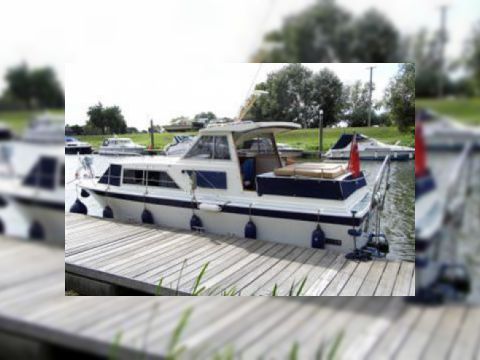 Buy 1981 Hunter 37