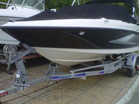 Maxum 1800 Mx