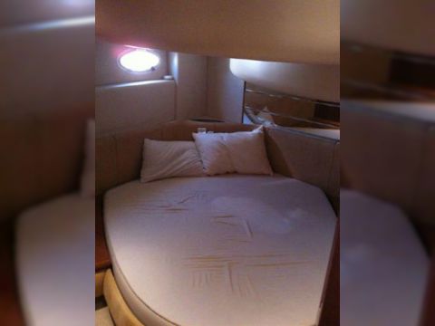 2003 Azimut 46