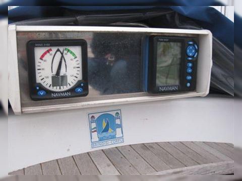 1990 Compass 47