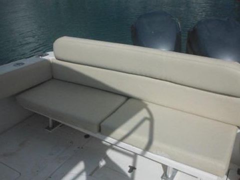 2000 Intrepid Cuddy 339 in vendita