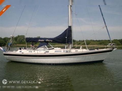 Hallberg Rassy 45