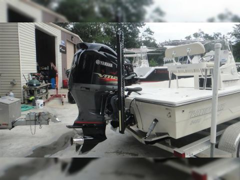Buy 2011 Pathfinder 24 Te
