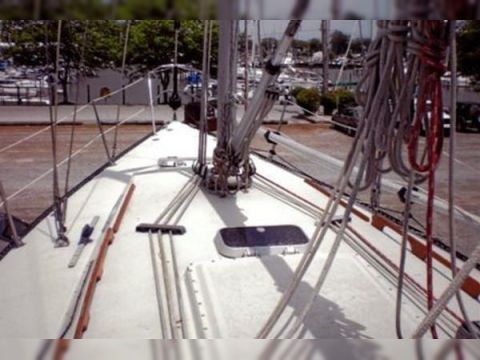 1989 Ericson 34