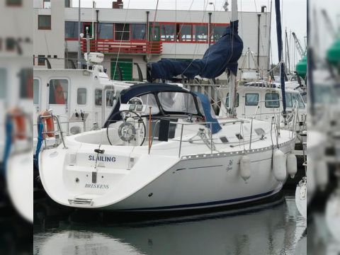 Buy 2001 Dufour 36 Classic