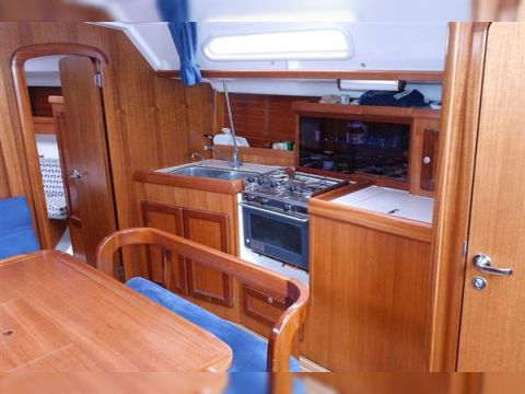 Buy 2001 Dufour 36 Classic