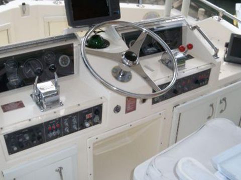 1983 Hatteras 32 kaufen