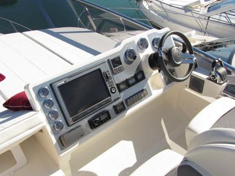 2013 Absolute 53 Fly