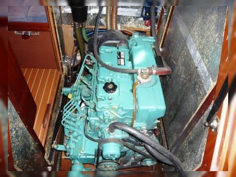 2004 Bavaria 44