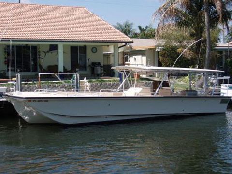 Custom Resort Party Boat By Holiday Mansion