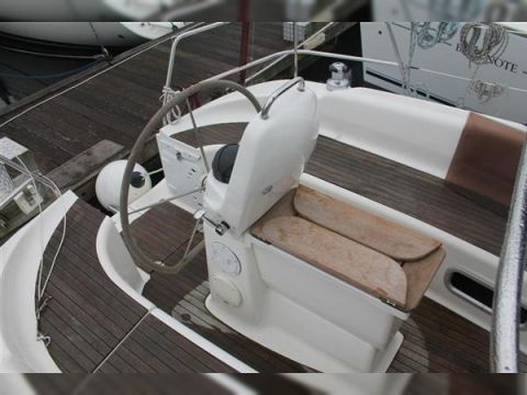 2006 Bavaria 33 Cruiser