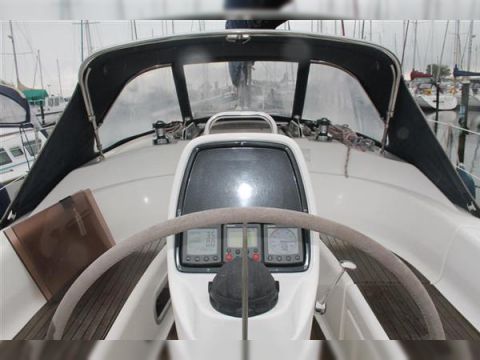 2006 Bavaria 33 Cruiser for sale