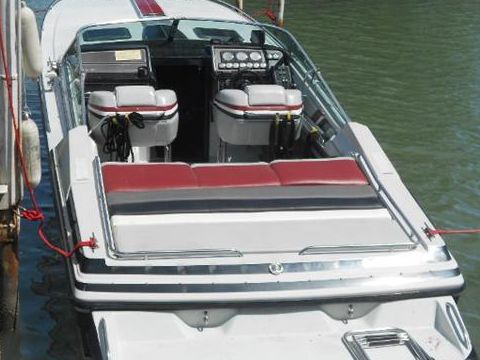Comprar 1987 Formula 311