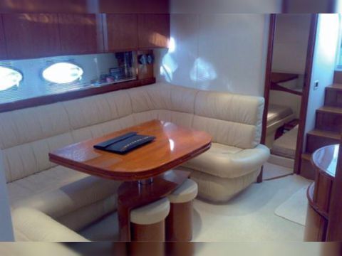 2004 Pershing 52