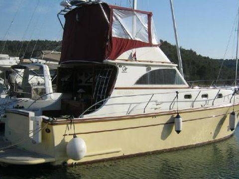 Cantiere Estensi 440 Goldstar Fly