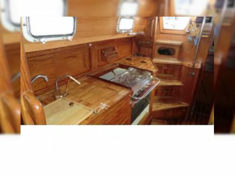 1984 Freedom 35 til salg