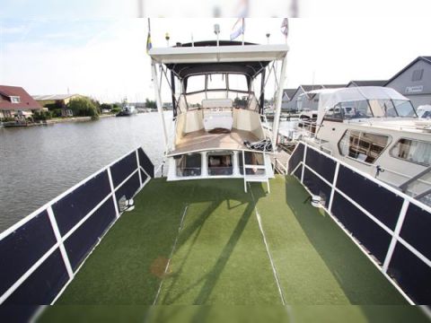 2009 Pershing 64 for sale