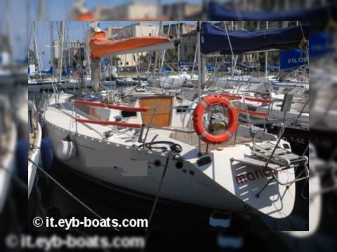 Beneteau First 42