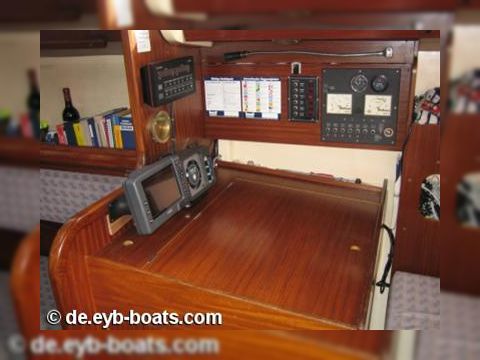 1982 Dufour 4800