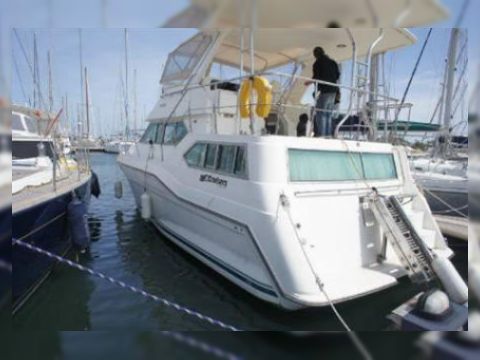 Cruisers Yachts 3850 Aft Cabin