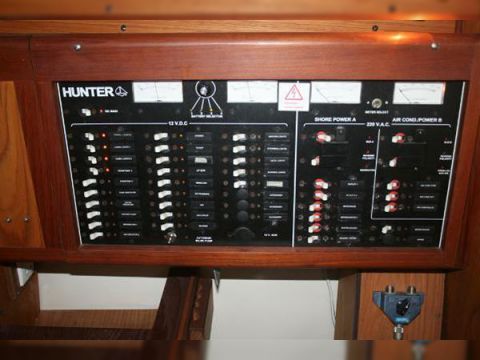 2000 Hunter 460 till salu