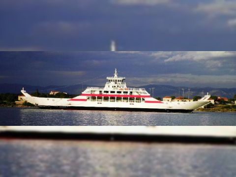 Double Ended Coastal Day Pax-Car-Truck Ferry(Hss 2922)