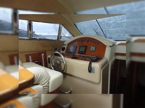 Ferretti 480