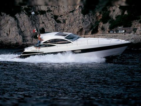 Pershing 46