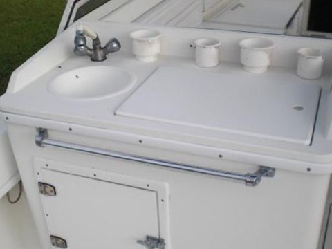 1995 Contender 35 Express
