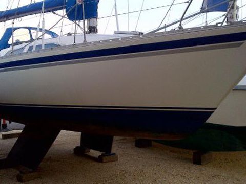 Buy 1985 Moody 27