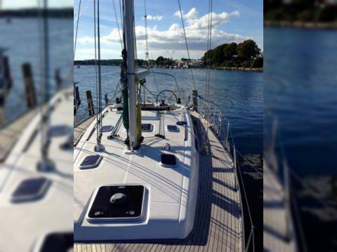 2009 Dufour 425 Performance