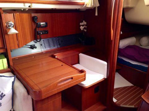 2009 Dufour 425 Performance na prodej
