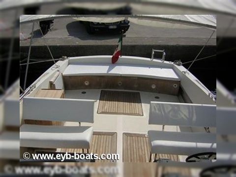 Buy 1984 Tornado 38 Classic