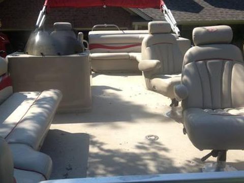Buy 2011 Xpress 22 Veranda