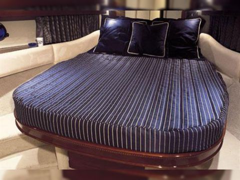 2000 Princess 56