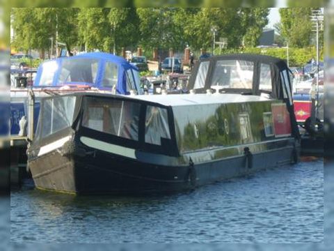  Liverpool Boatscruiser Stern Widebeam