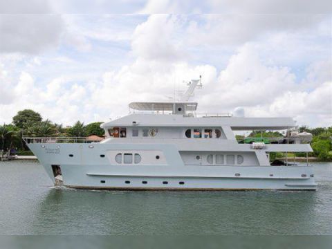 Inace Expedition Yacht With Helipad