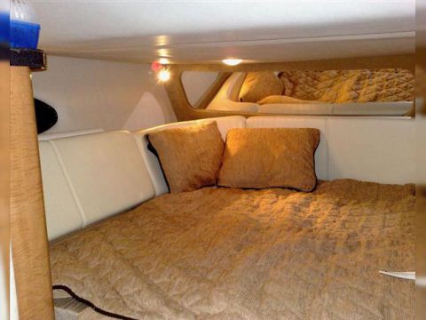 2003 Regal Commodore 3260 for sale