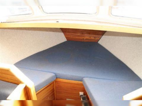 1976 Poseidon 32