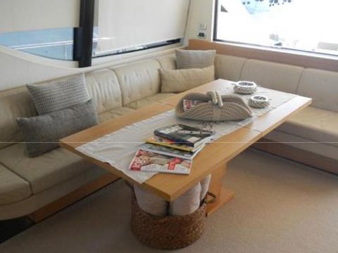 2010 Pershing 72 for sale