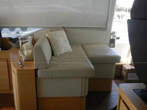 2010 Pershing 72
