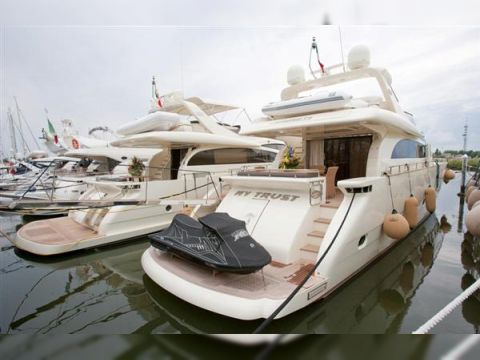 Cantieri Navali Leonard Leonard 74 fly