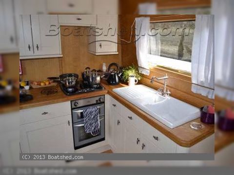 2010 Wide Beam 57 for sale
