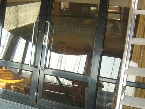 1990 Trader 595 for sale