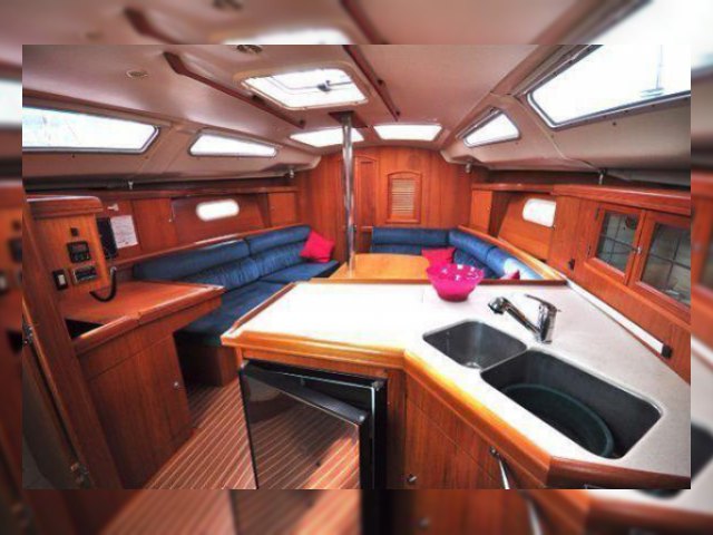 2003 Hunter Legend 36 in vendita