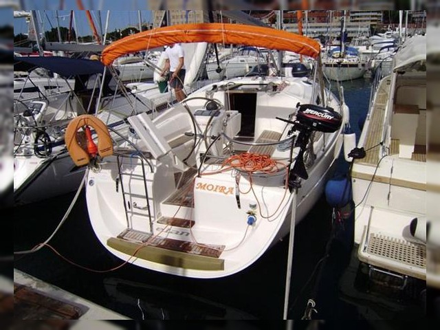 Beneteau Oceanis 390