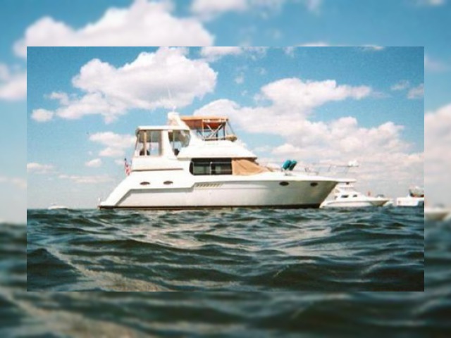 Carver 356 Aft Cabin Motor Yacht