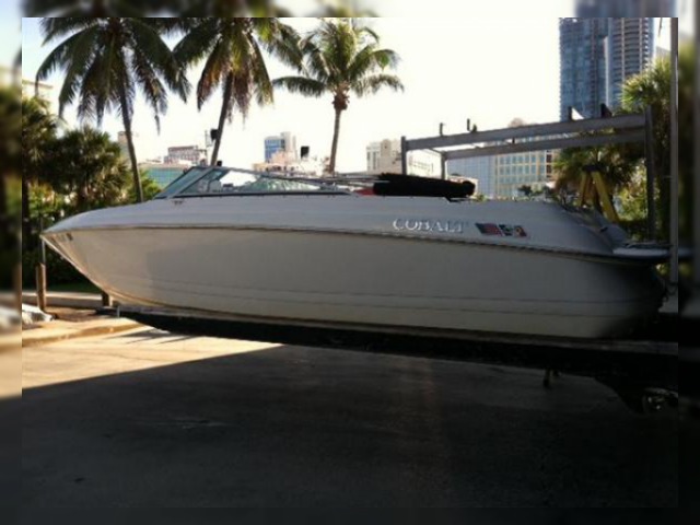 1998 Cobalt 252