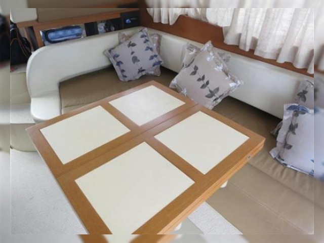 Kupić 2012 Azimut 40