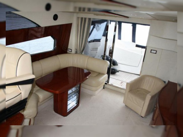 2006 Fairline Phantom 46 for sale